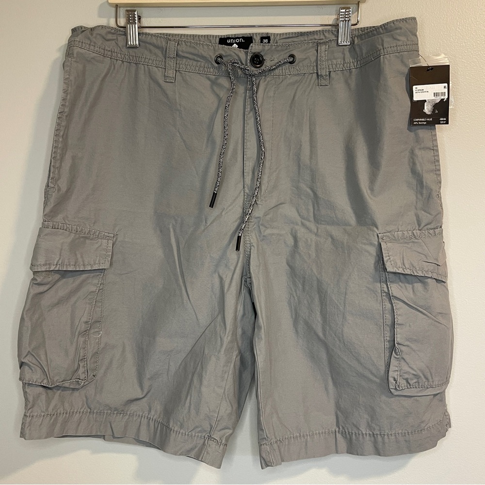 Union Men’s Cargo Grey Shorts